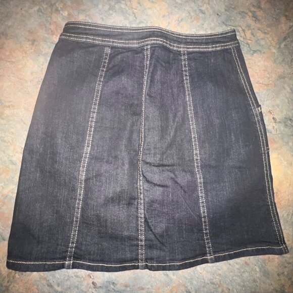 G.H. Bass & Co. Womens Denim Button-Front A-Line‎ Skirt Size 2 - Picture 2 of 9
